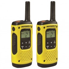 Walkie Talkie Motorola Go Anywhere PMR T92 IP67 Black-Yellow with Led Torch and Hands Free Connector 2.5mm. Coverage 10km