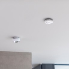 brennenstuhl Connect WiFi Smoke and Heat Detector WRHM01 with App Notification and Loud Alarm Signal 85 dB